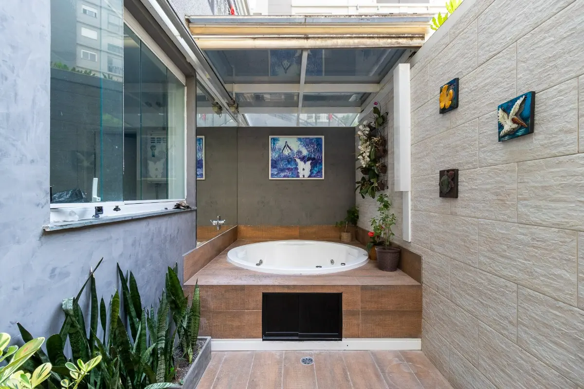 Vila Arboreto Saúde Banheira