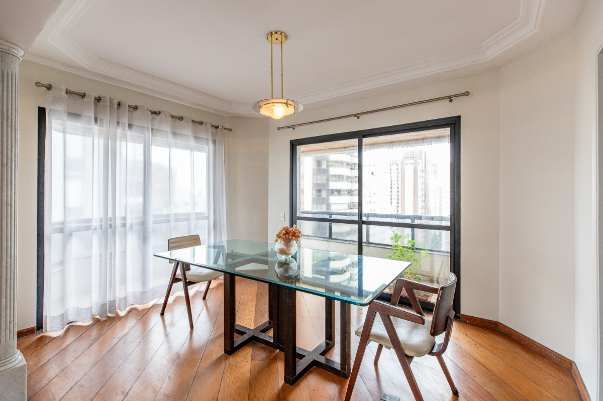 Edifício Louvre E Versailles - imagem 4