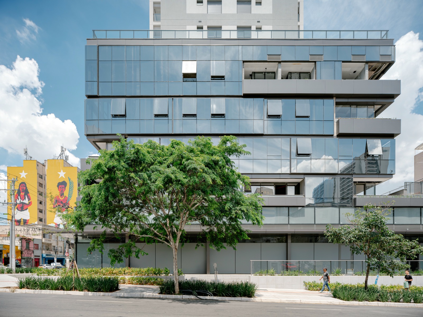 Pierino Jardins Fachada