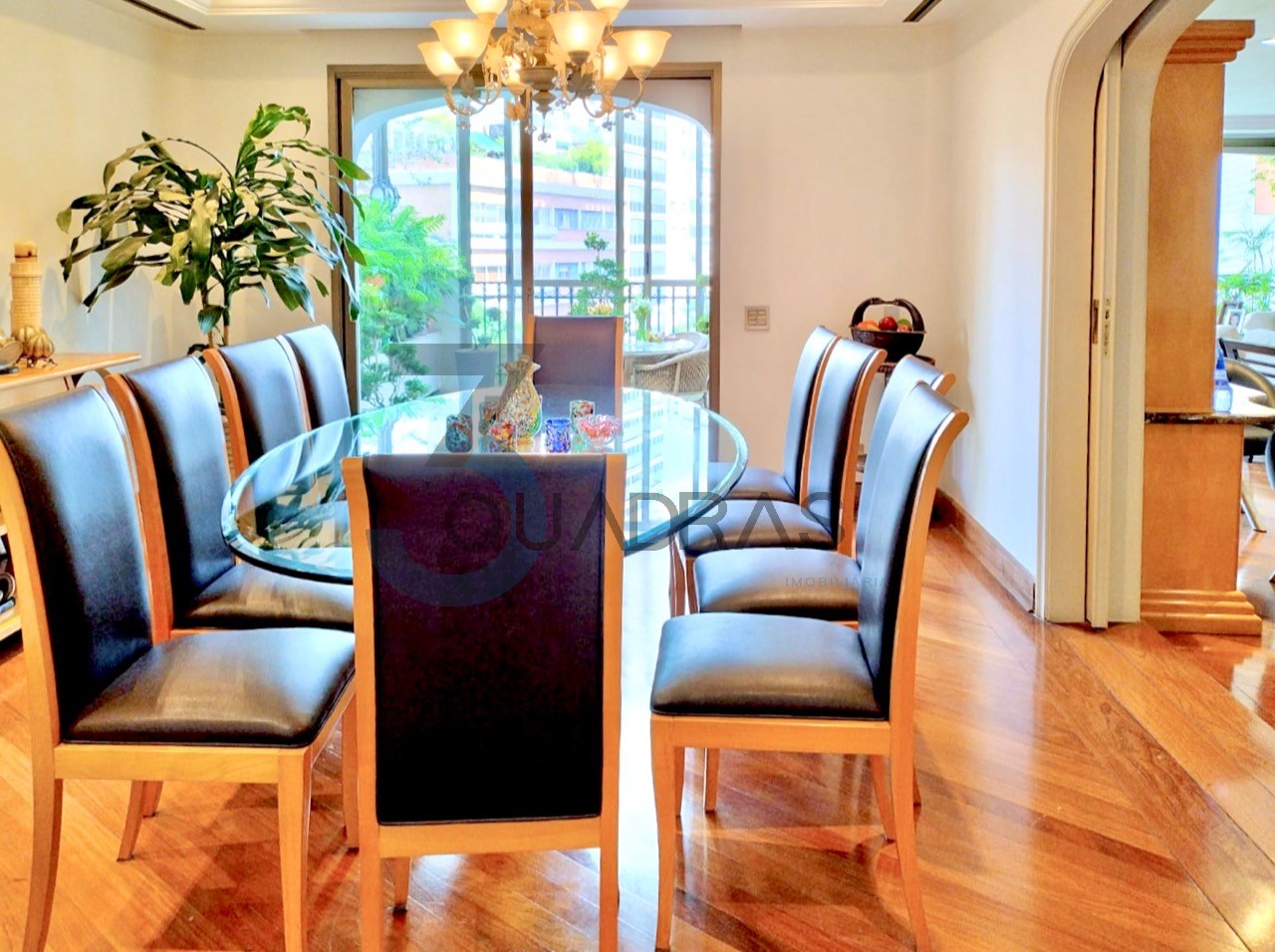 TOWER HILLS - imagem 5