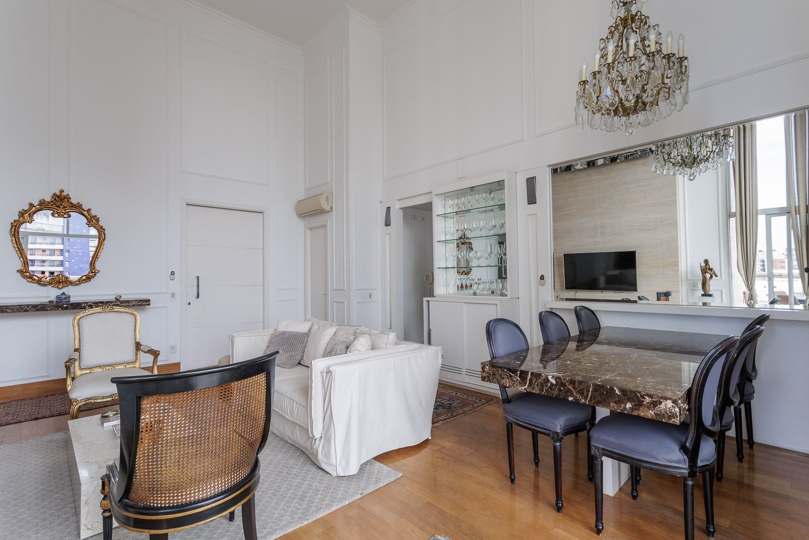 Edifício Upscale  - imagem 3