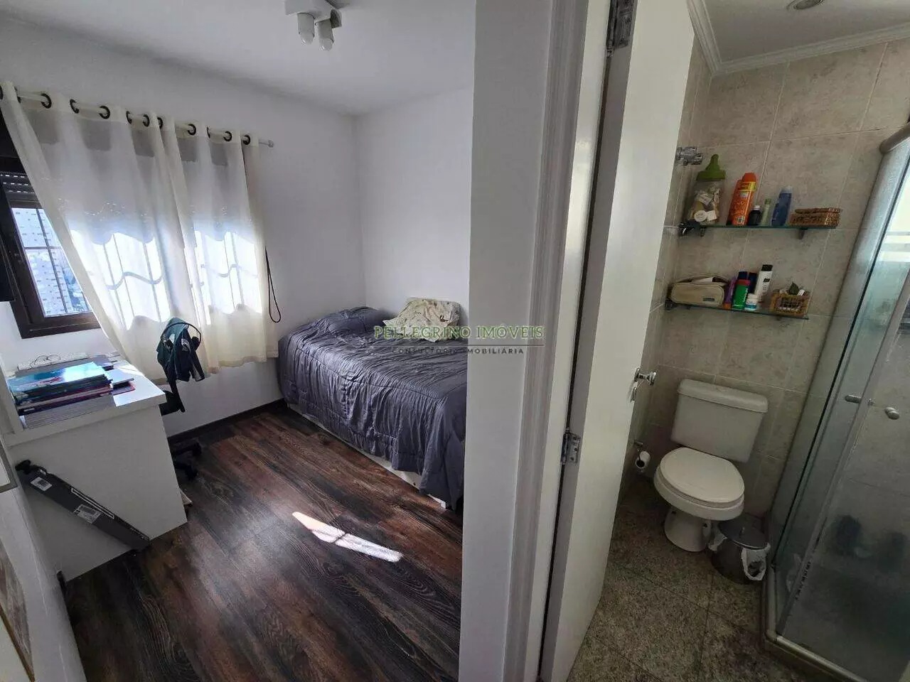 Condomínio Edifício Maison George V Quarto