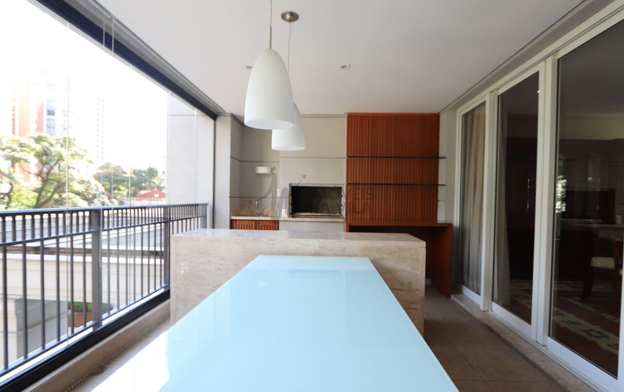 Acrópolis Paraiso Varanda gourmet