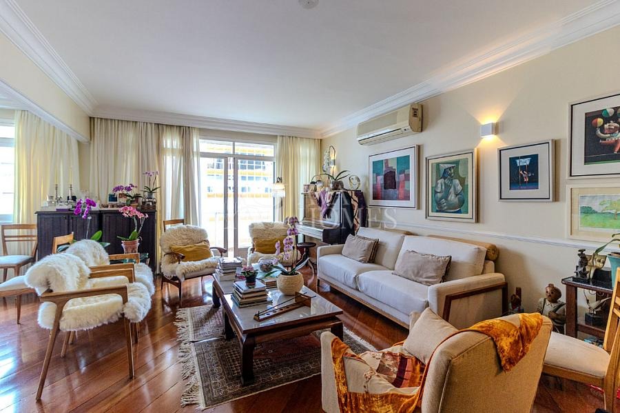 Condomínio Indáia Higienópolis Sala de estar