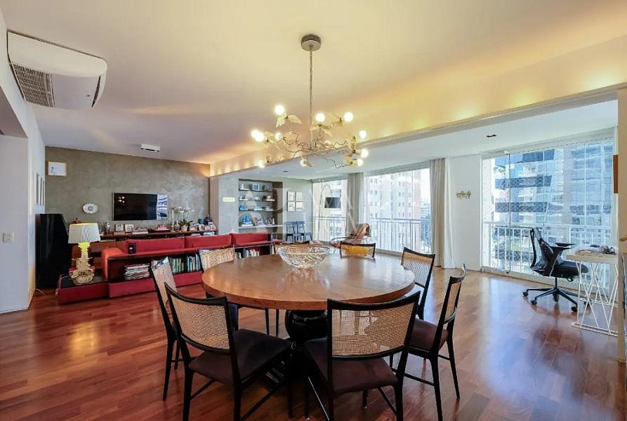 Condomínio Life In Sala de estar