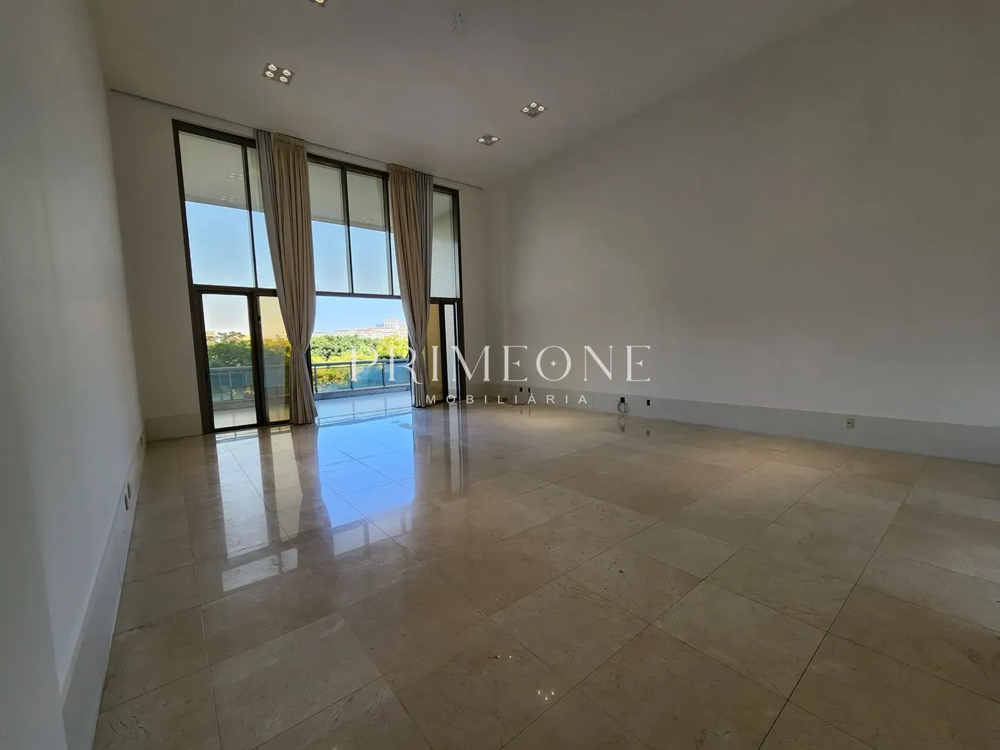 Condominio Mondrian Peninsula - imagem 4