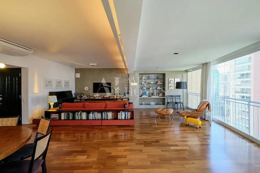 Condomínio Life In Sala de estar