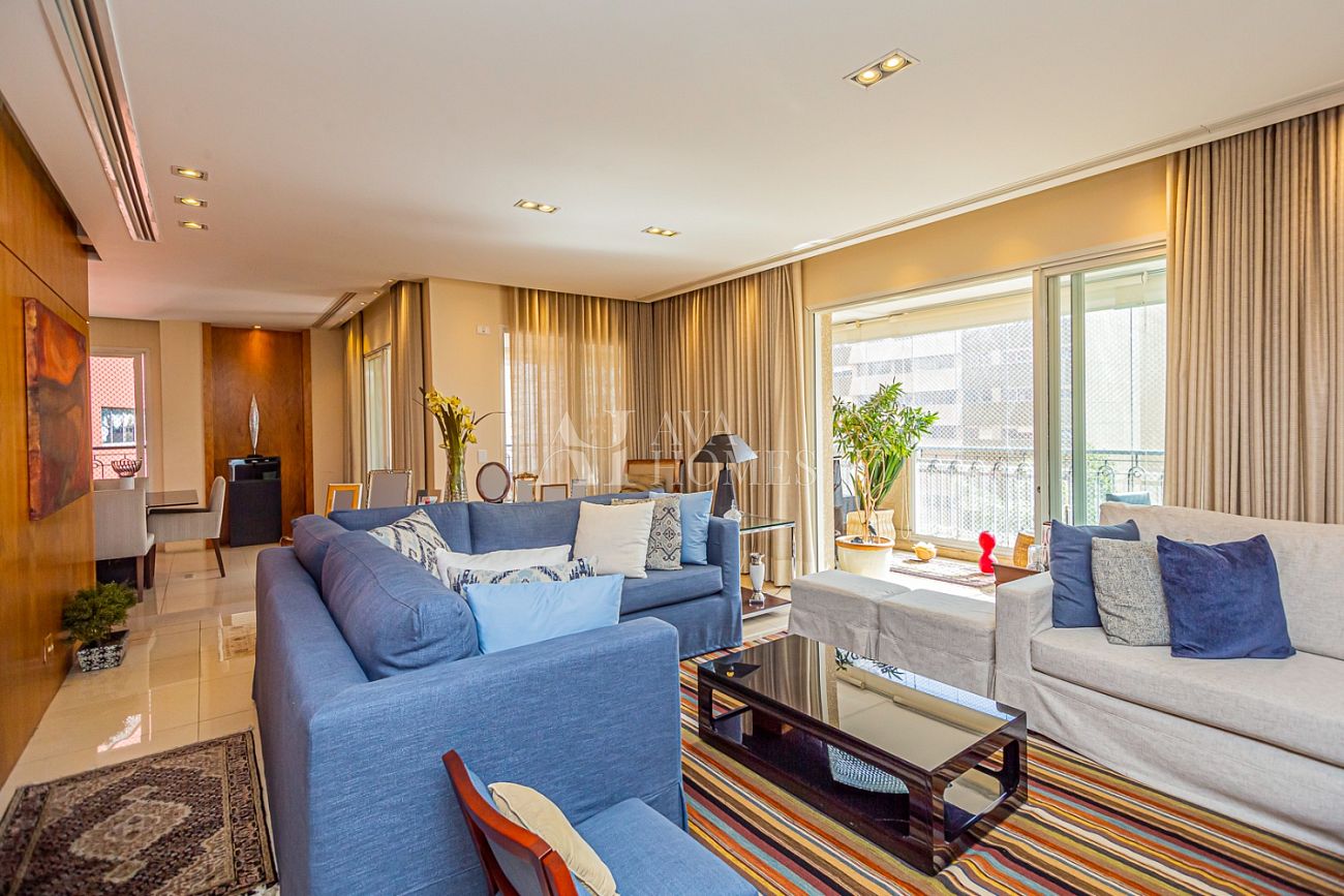 Palazzo Di Savoia e Palazzo Di Ferrara - imagem 2